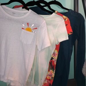 6 girls size 10-12 old navy shirts